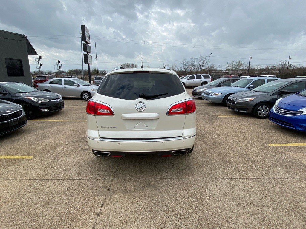 2015 Buick Enclave Image 5