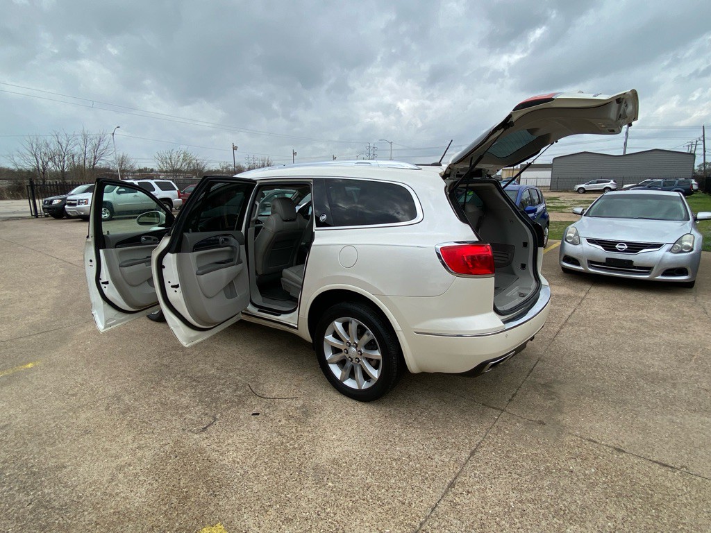 2015 Buick Enclave Image 10