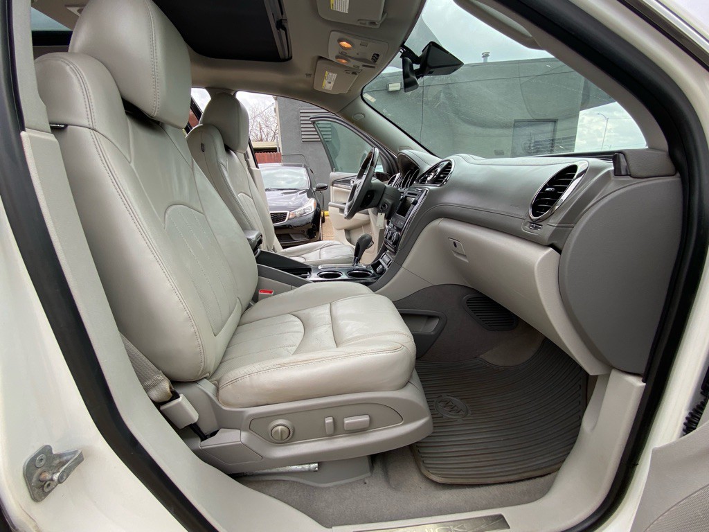 2015 Buick Enclave Image 21