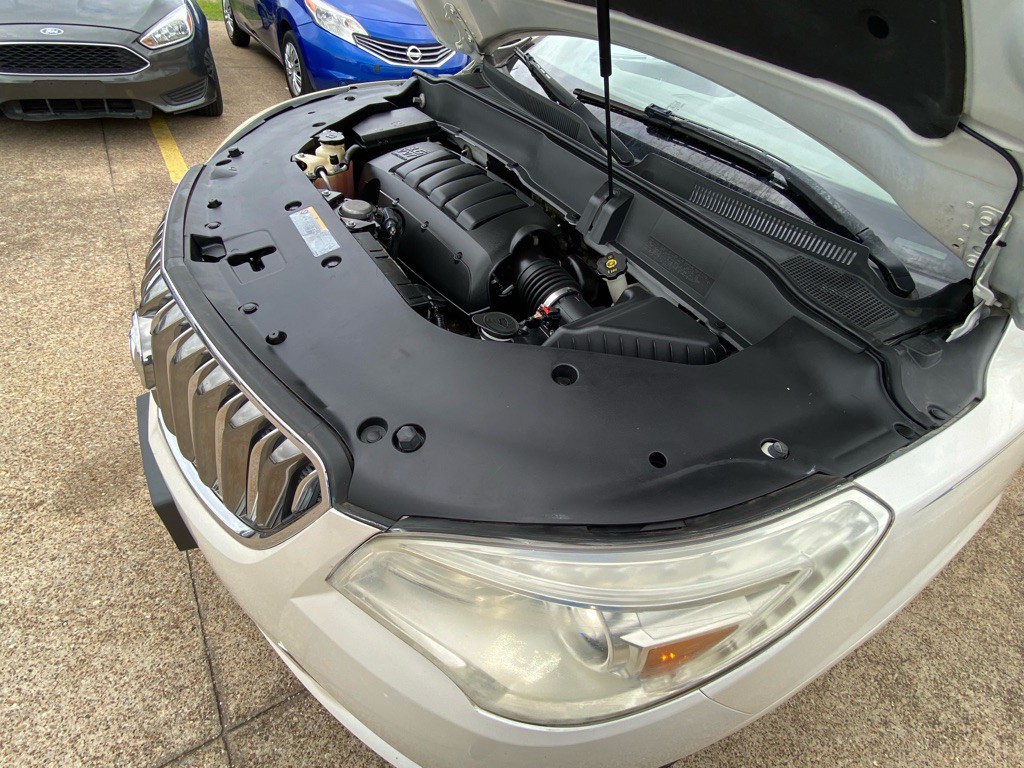 2015 Buick Enclave Image 32