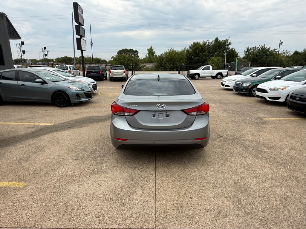 2014 Hyundai Elantra Image 5