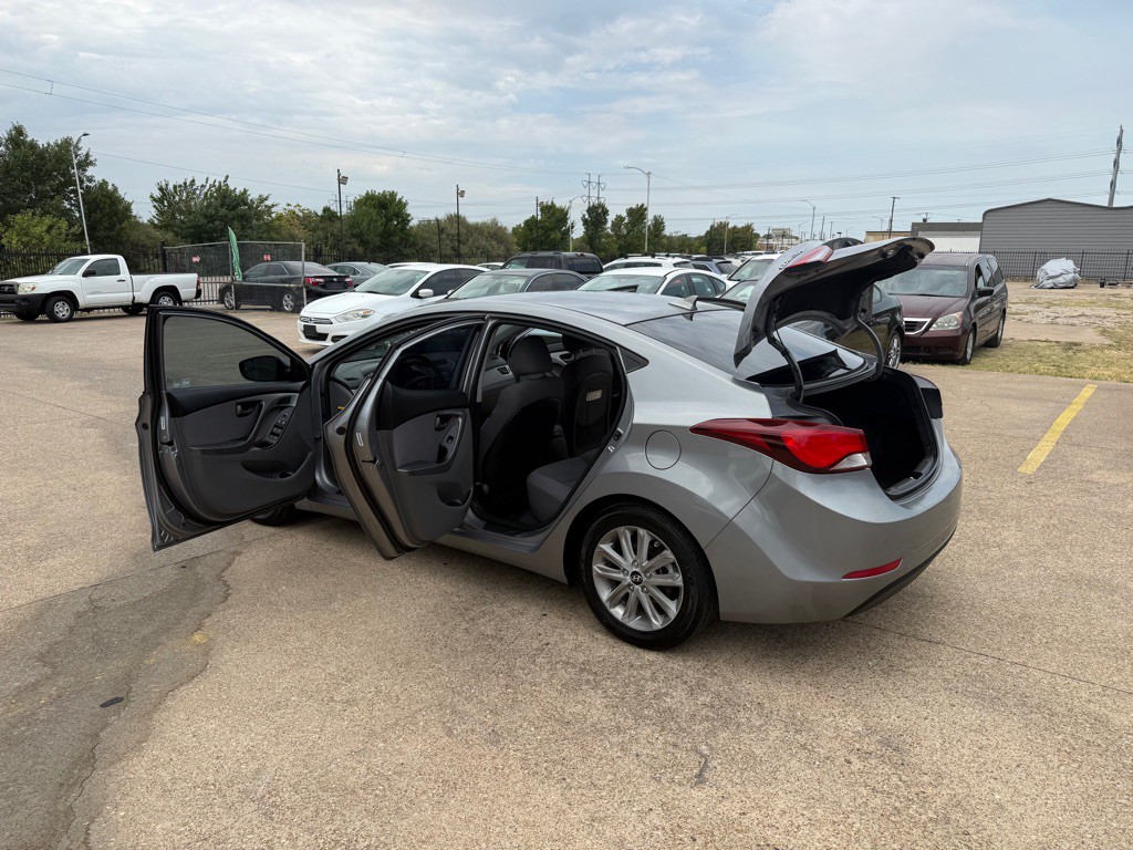 2014 Hyundai Elantra Image 10