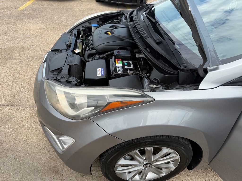 2014 Hyundai Elantra Image 31