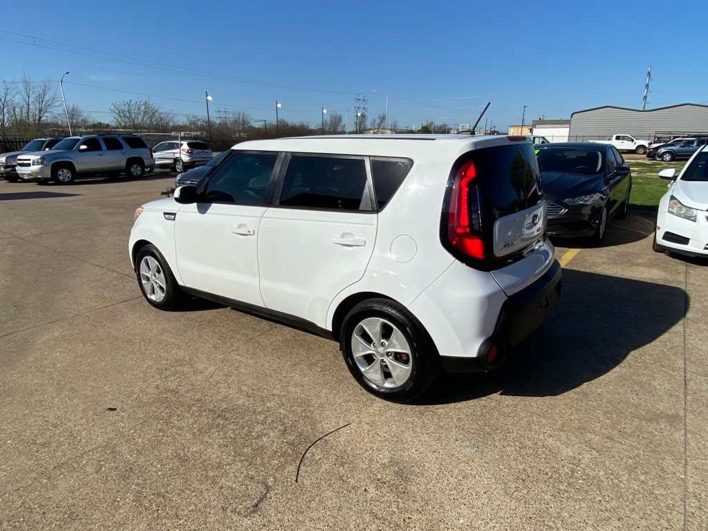 2016 Kia Soul Image 4