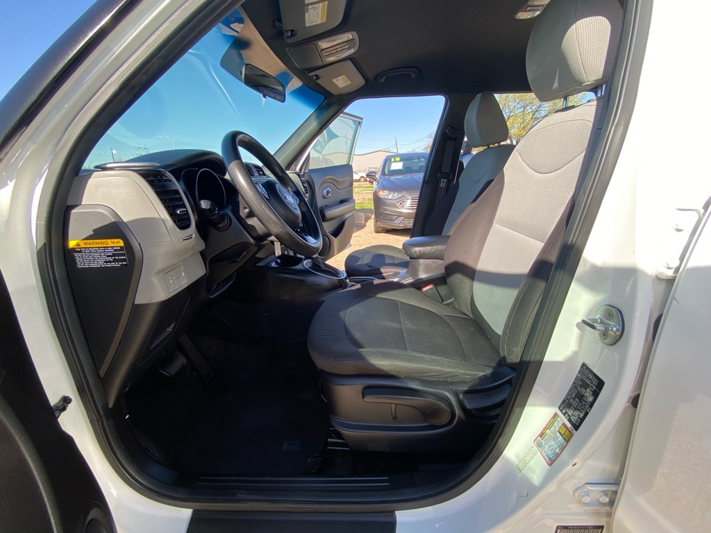 2016 Kia Soul Image 15
