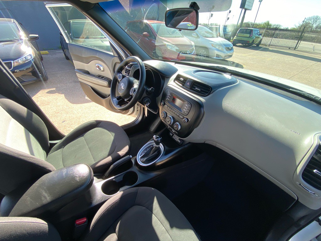 2016 Kia Soul Image 20