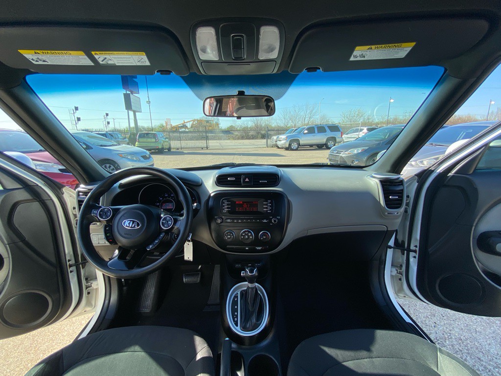2016 Kia Soul Image 21