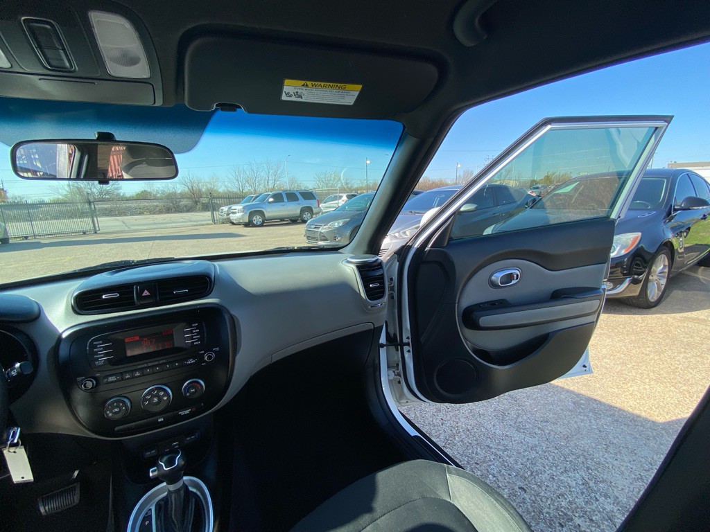 2016 Kia Soul Image 22