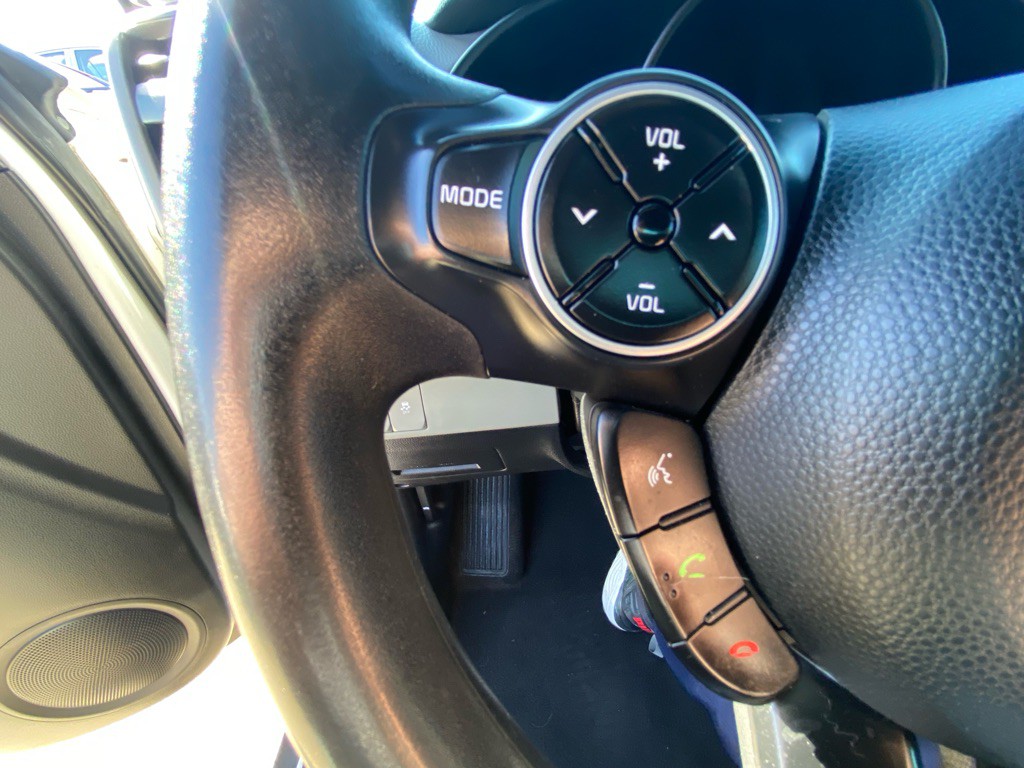 2016 Kia Soul Image 25