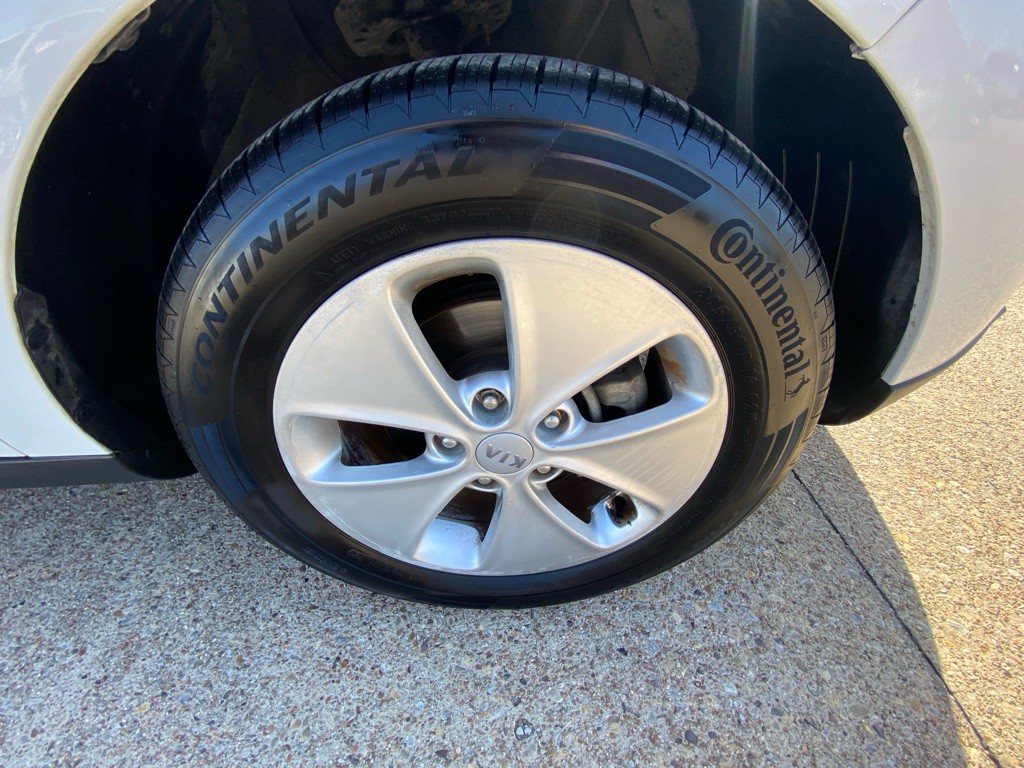 2016 Kia Soul Image 30