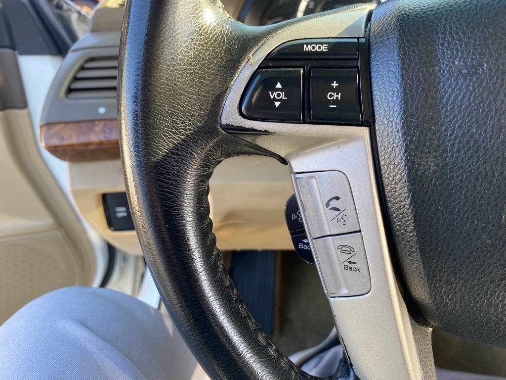 2009 Honda Accord Image 26