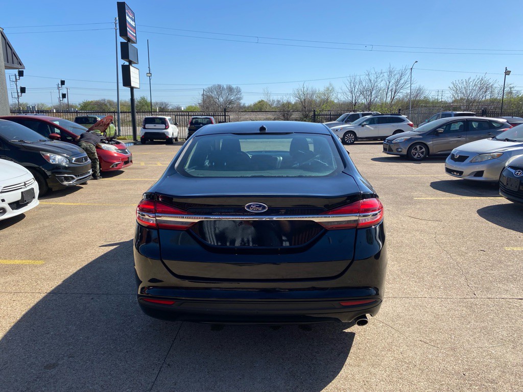 2018 Ford Fusion Image 5