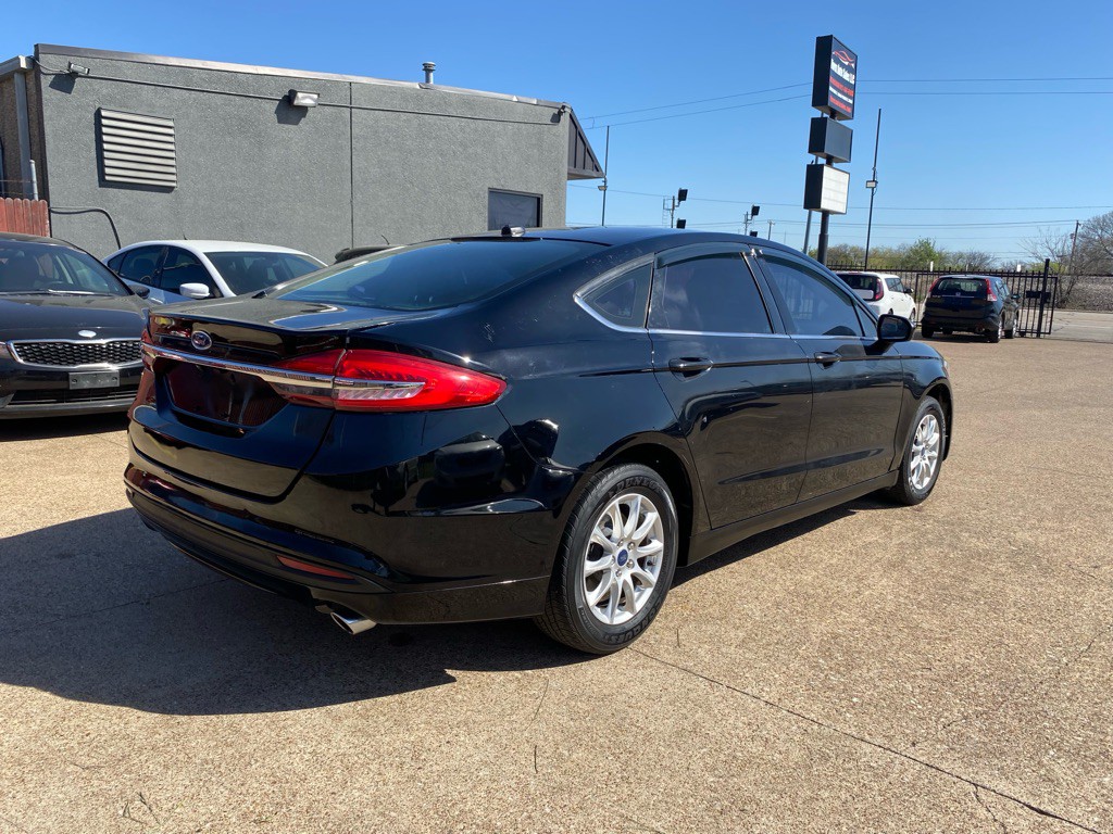 2018 Ford Fusion Image 6