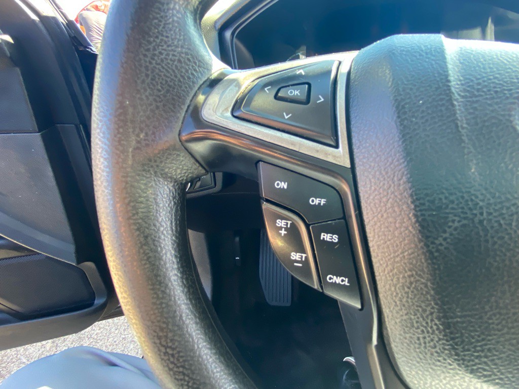 2018 Ford Fusion Image 25