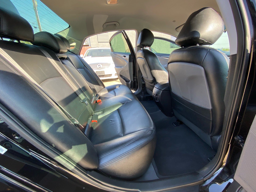 2012 Hyundai Sonata Image 18