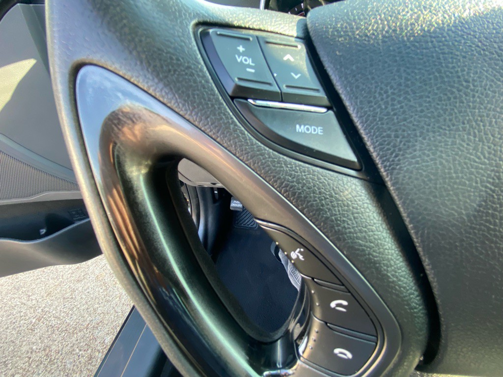 2012 Hyundai Sonata Image 25