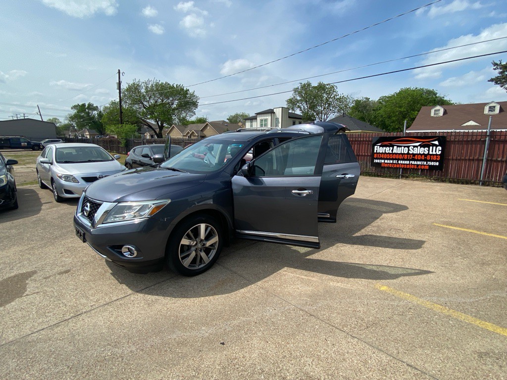 2014 Nissan Pathfinder Image 9