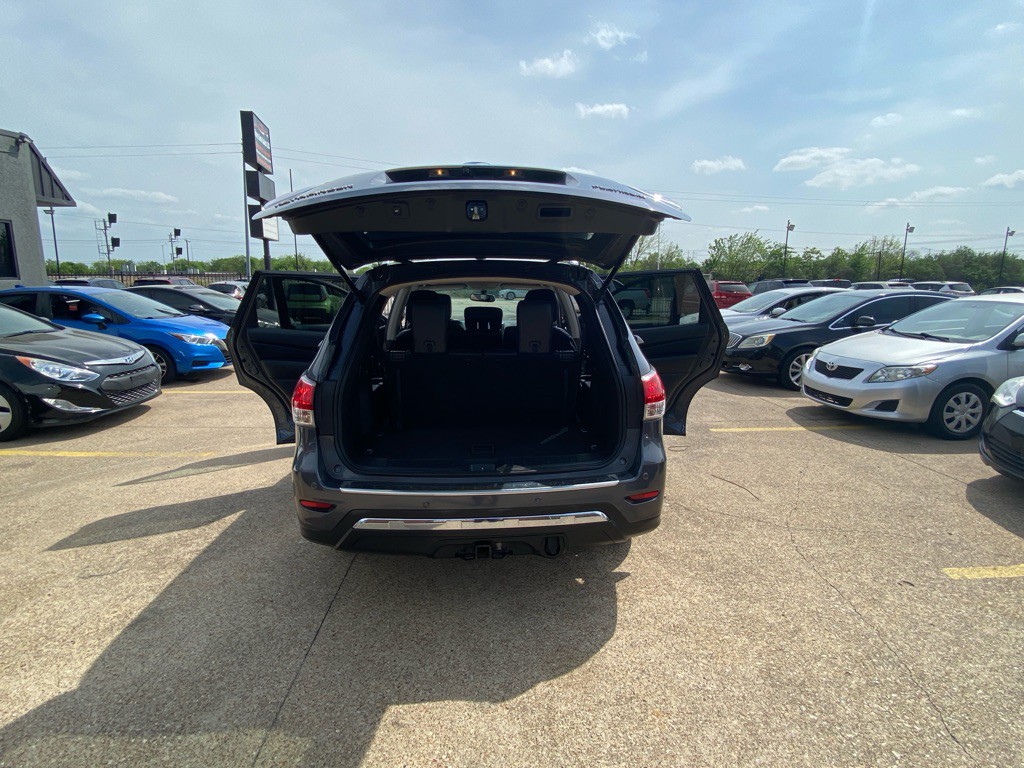 2014 Nissan Pathfinder Image 11