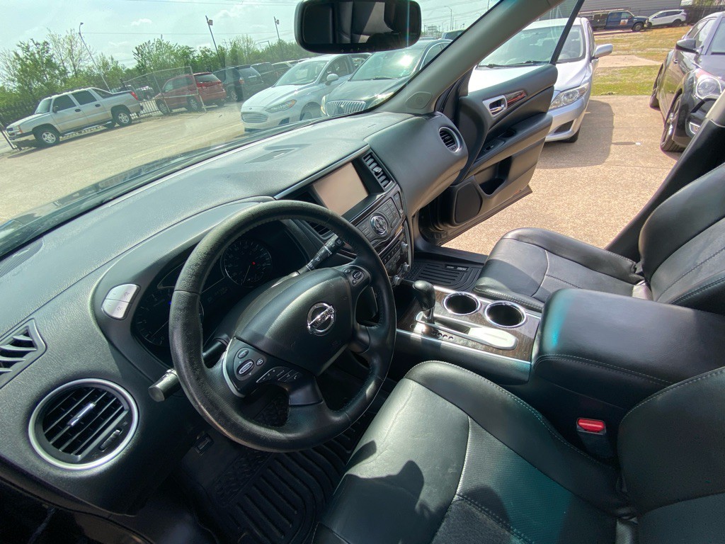 2014 Nissan Pathfinder Image 14