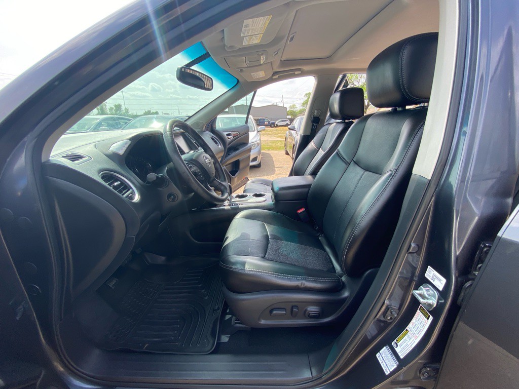 2014 Nissan Pathfinder Image 15