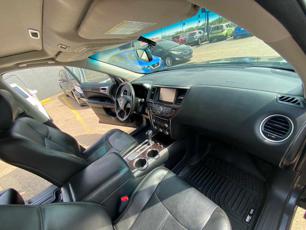 2014 Nissan Pathfinder Image 22