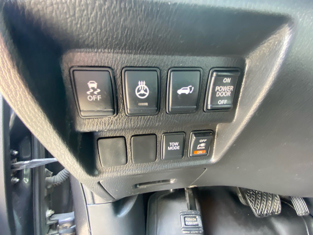 2014 Nissan Pathfinder Image 26