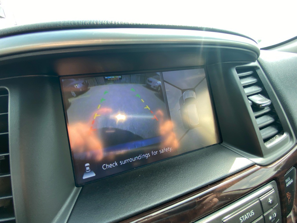 2014 Nissan Pathfinder Image 30