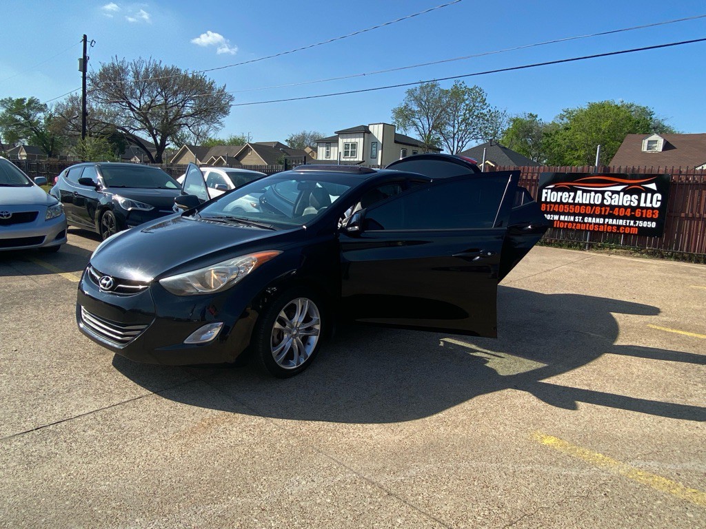 2013 Hyundai Elantra Image 9