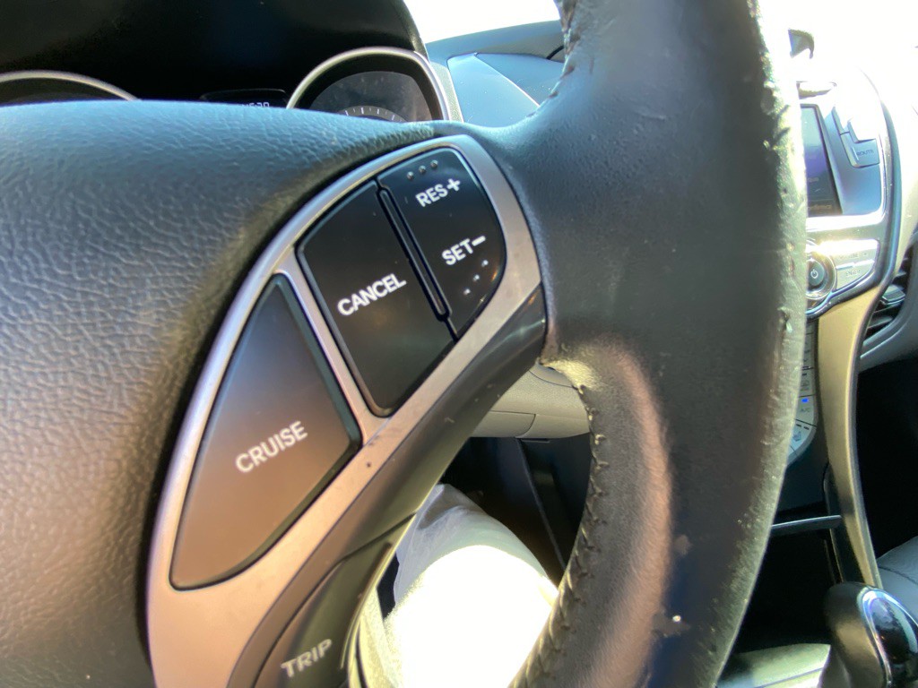 2013 Hyundai Elantra Image 27