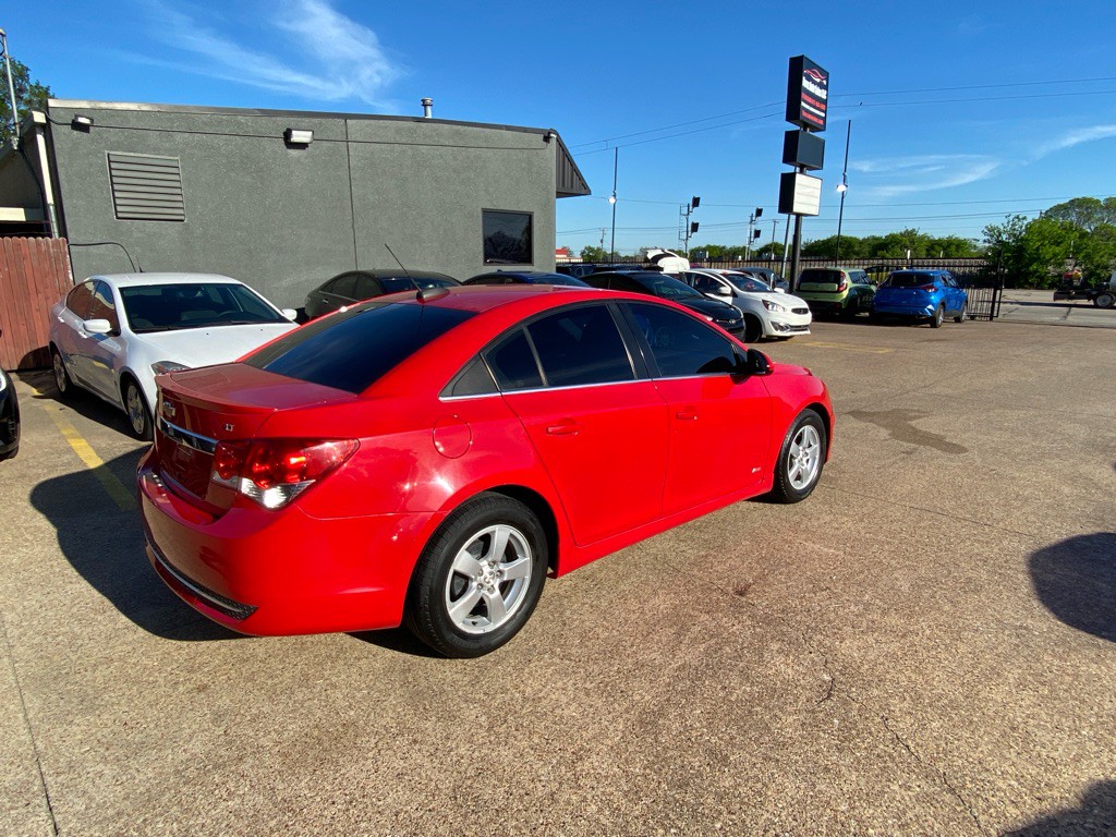 2015 Chevrolet Cruze Image 6