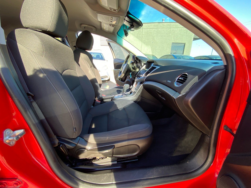 2015 Chevrolet Cruze Image 19