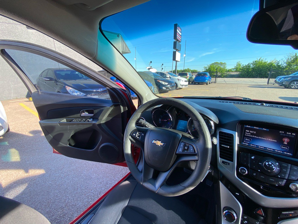 2015 Chevrolet Cruze Image 23