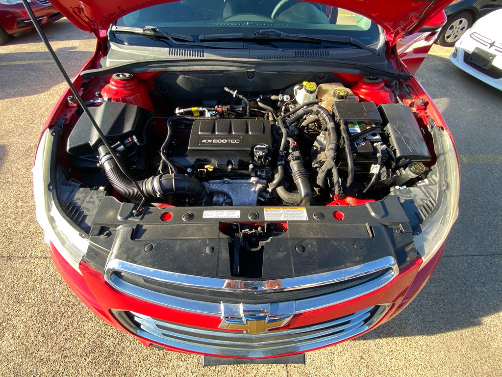 2015 Chevrolet Cruze Image 30