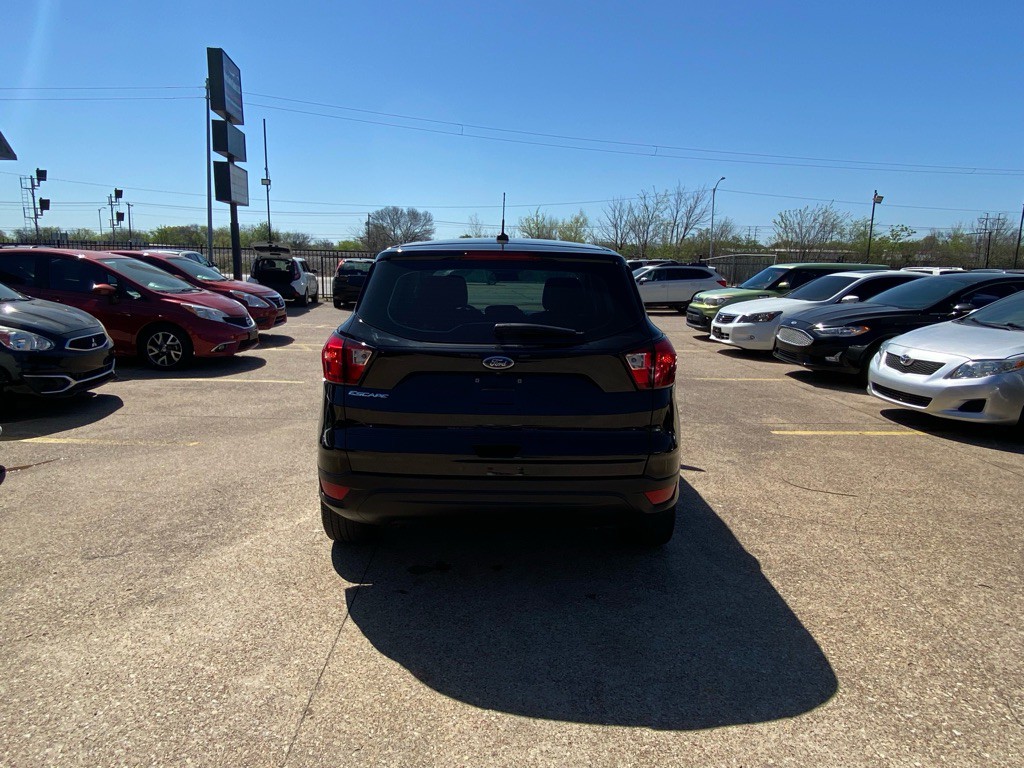 2019 Ford Escape Image 5