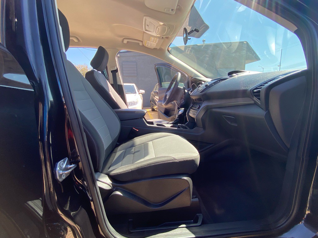 2019 Ford Escape Image 19