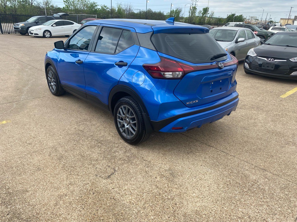 2022 Nissan Kicks Image 4