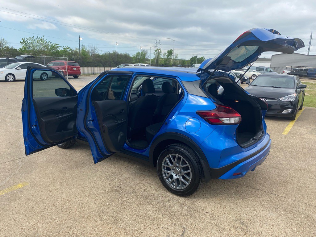 2022 Nissan Kicks Image 10