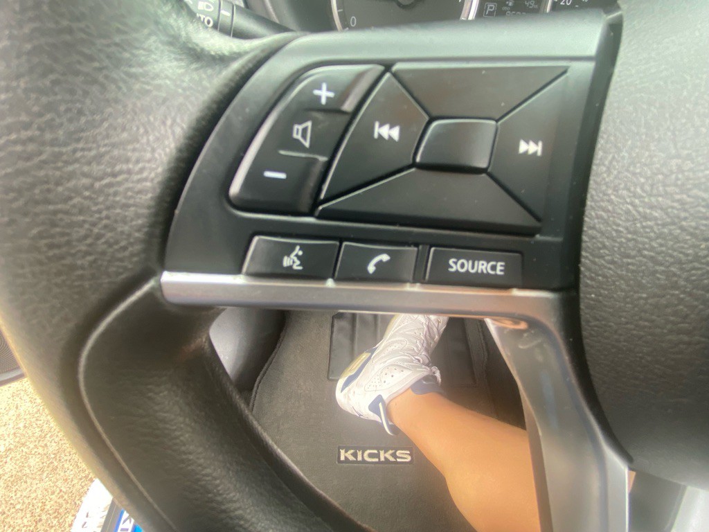 2022 Nissan Kicks Image 24