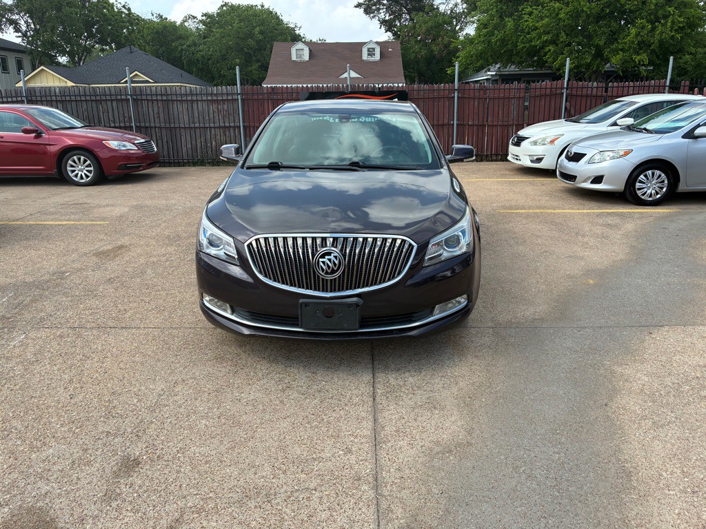 2015 Buick Lacrosse Image 2