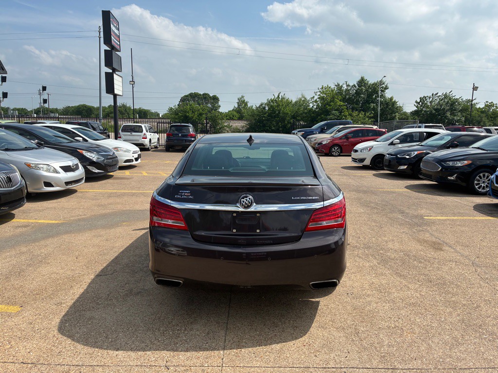 2015 Buick Lacrosse Image 5