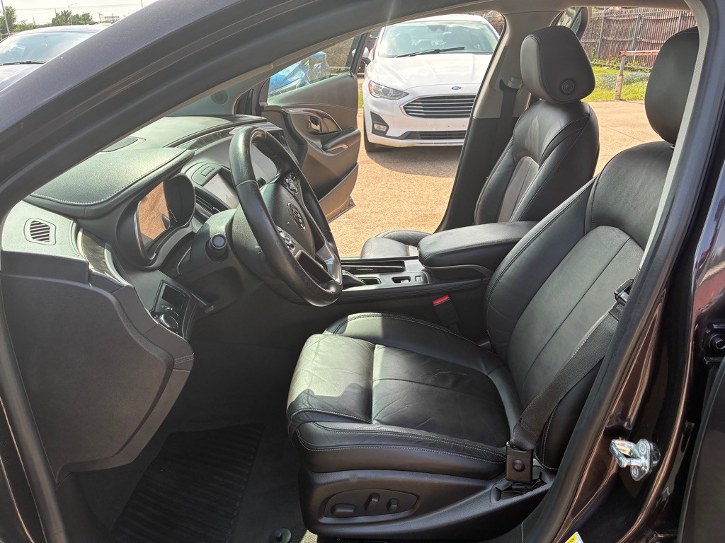 2015 Buick Lacrosse Image 15