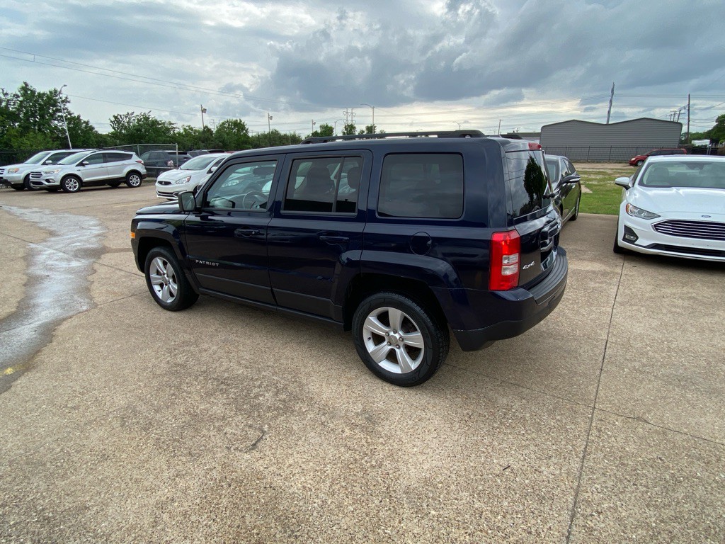 2014 Jeep Patriot Image 4