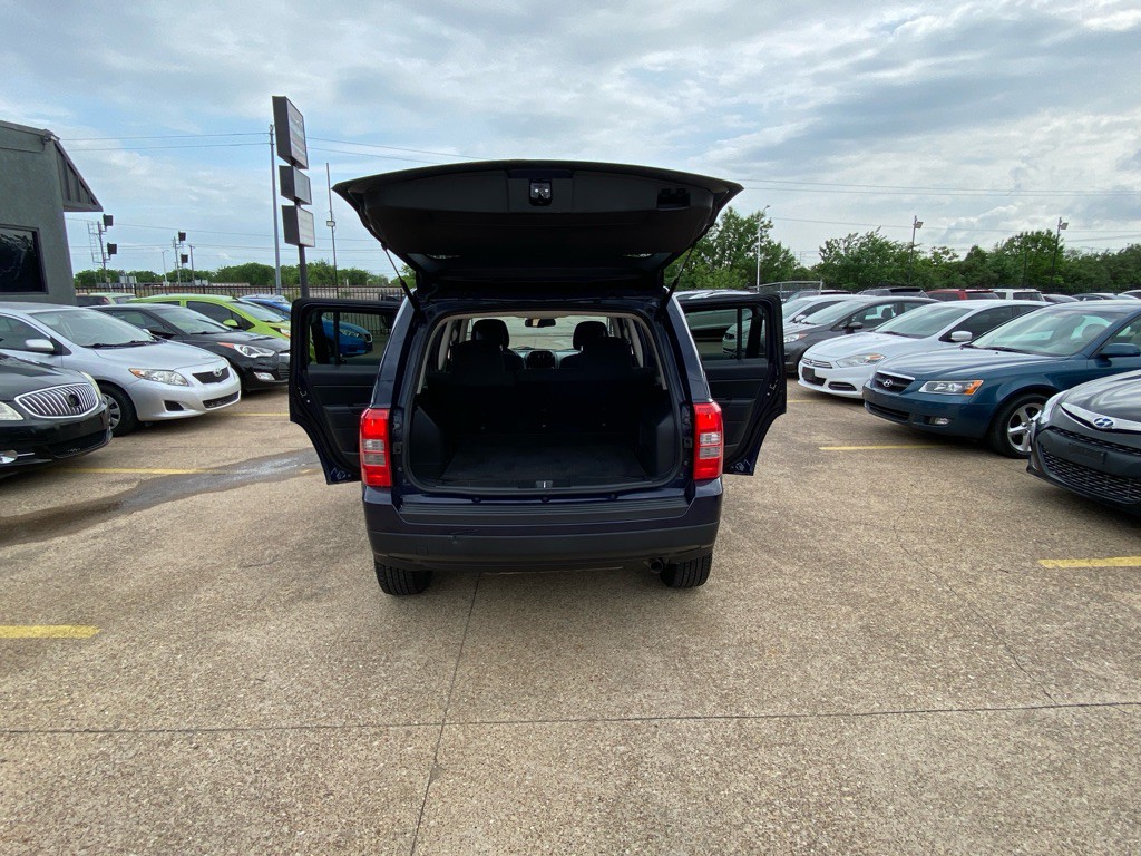 2014 Jeep Patriot Image 11