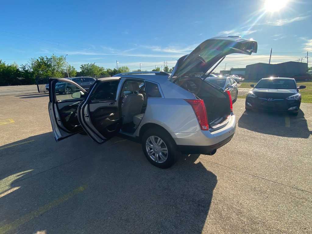 2016 Cadillac SRX Image 10