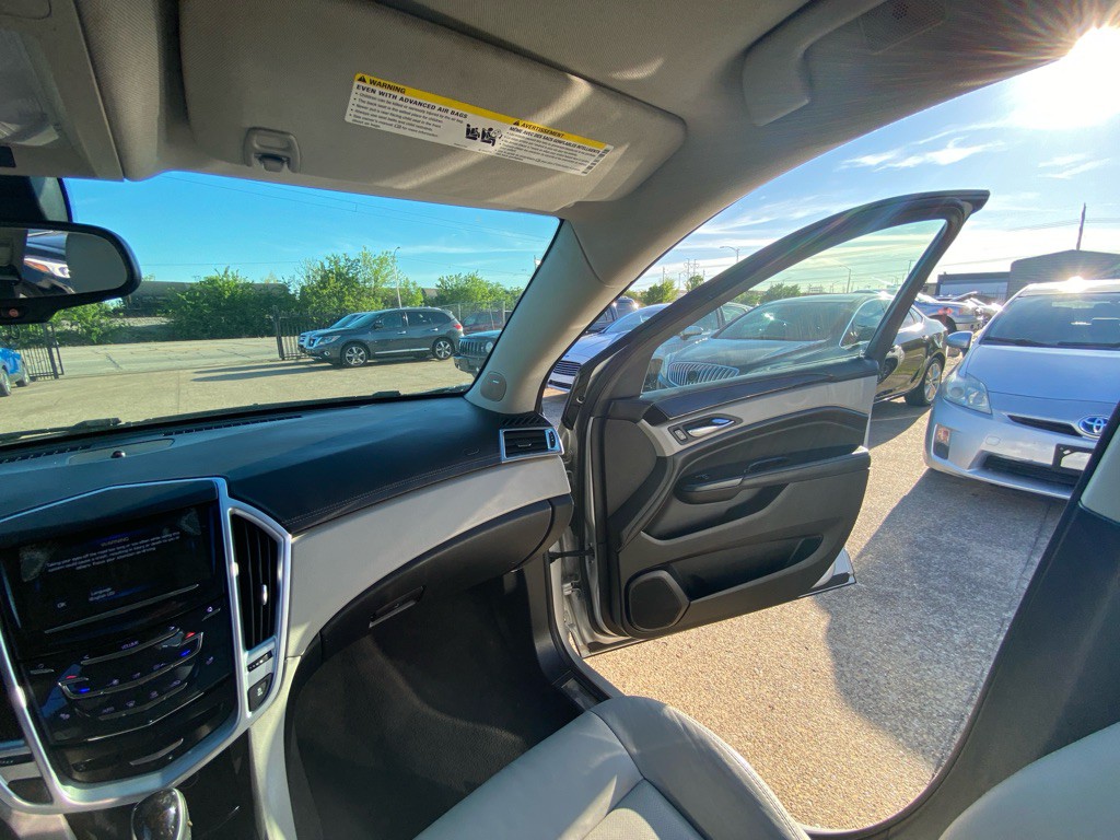 2016 Cadillac SRX Image 22