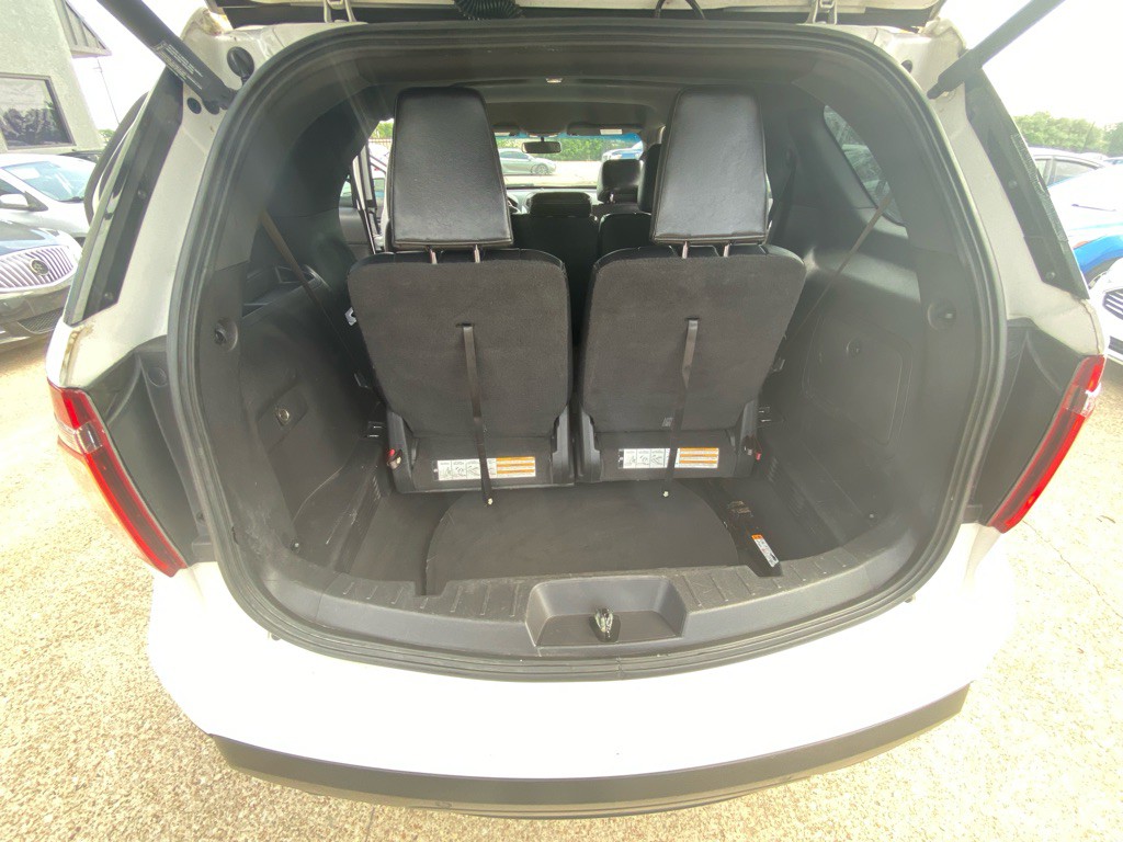 2012 Ford Explorer Image 17