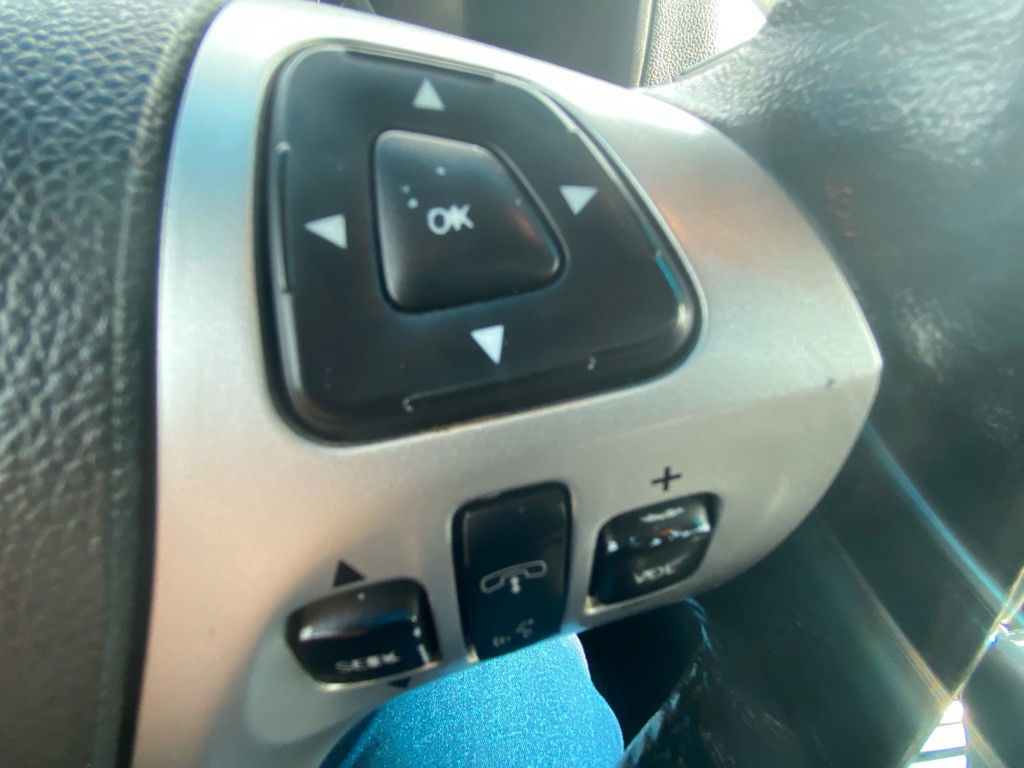 2012 Ford Explorer Image 29