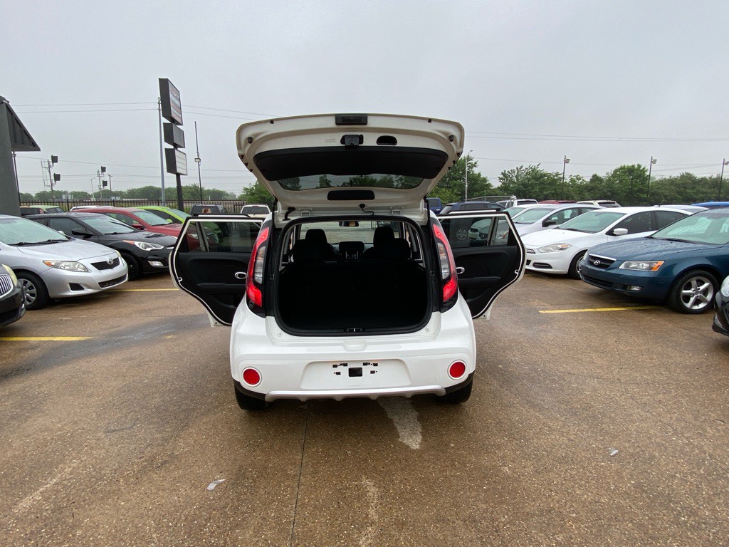 2018 Kia Soul Image 11