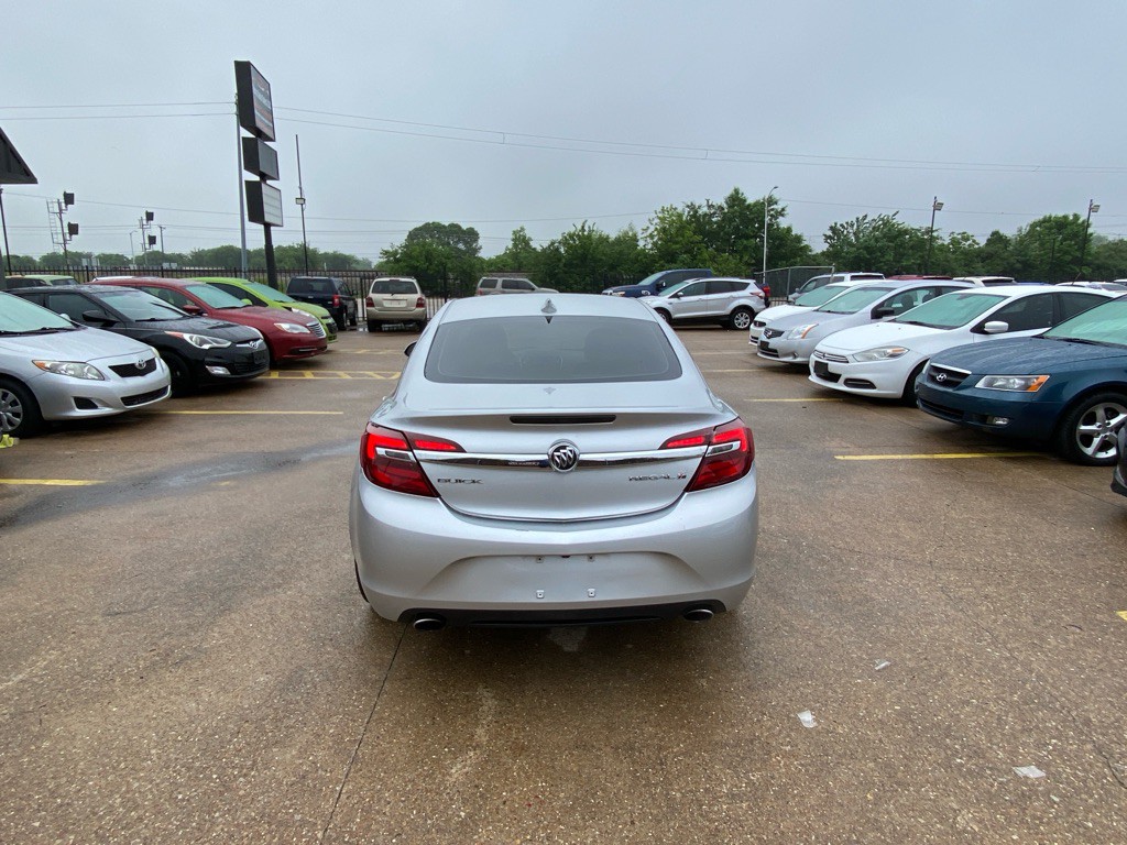 2016 Buick Regal Image 5