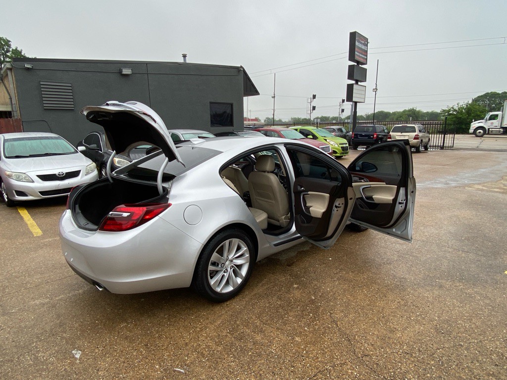 2016 Buick Regal Image 12